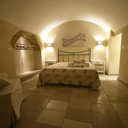 Corte Cantalupi 3* 加利波利